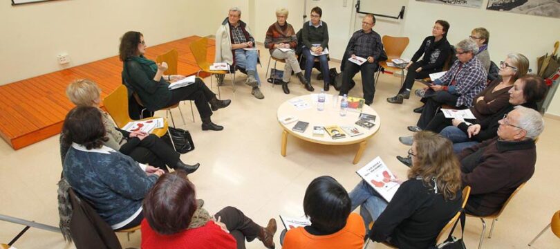 Club de lectura i més activitats a la Xarxa de Biblioteques de Cornellà de Llobregat.