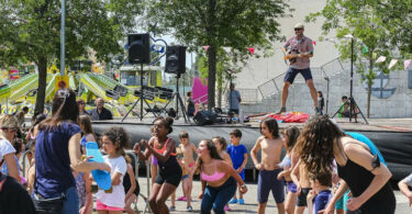 El barri Riera està de festa aquest cap de setmana, a Cornellà de Llobregat.