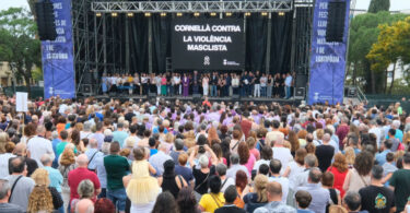 Concentració contra la violència masclista a Cornellà de Llobregat.
