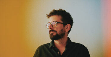 Pau Vallvé actua a Cornellà el proper 7 d'octubre dins la nova programació del Cornellà Escènica.